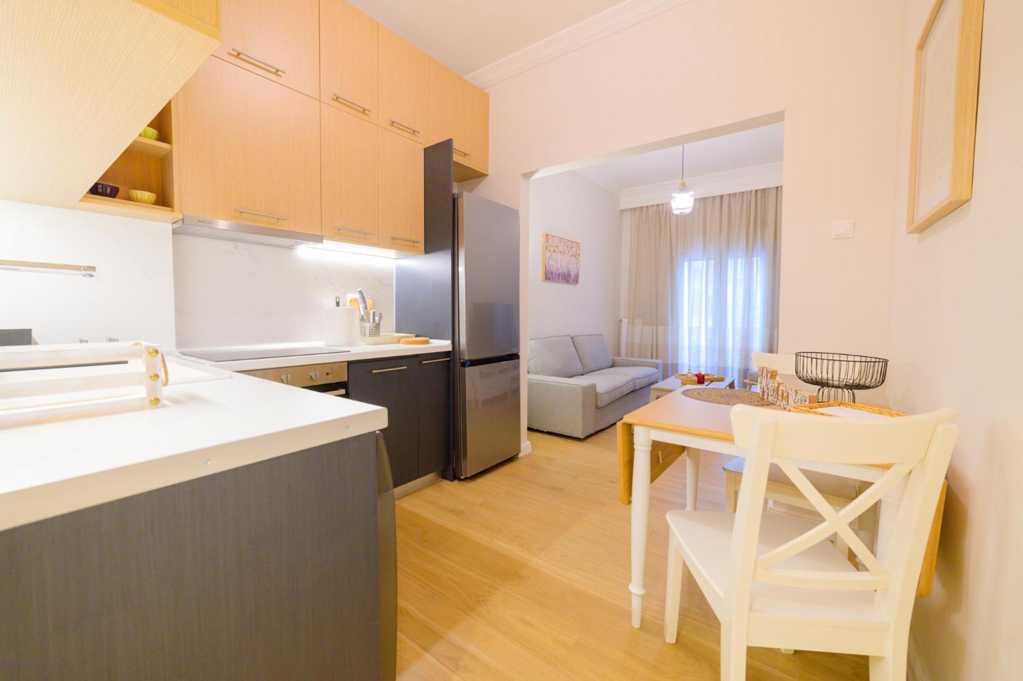 New Modern 2Nd Floor Apartment Thessaloniki Exterior photo
