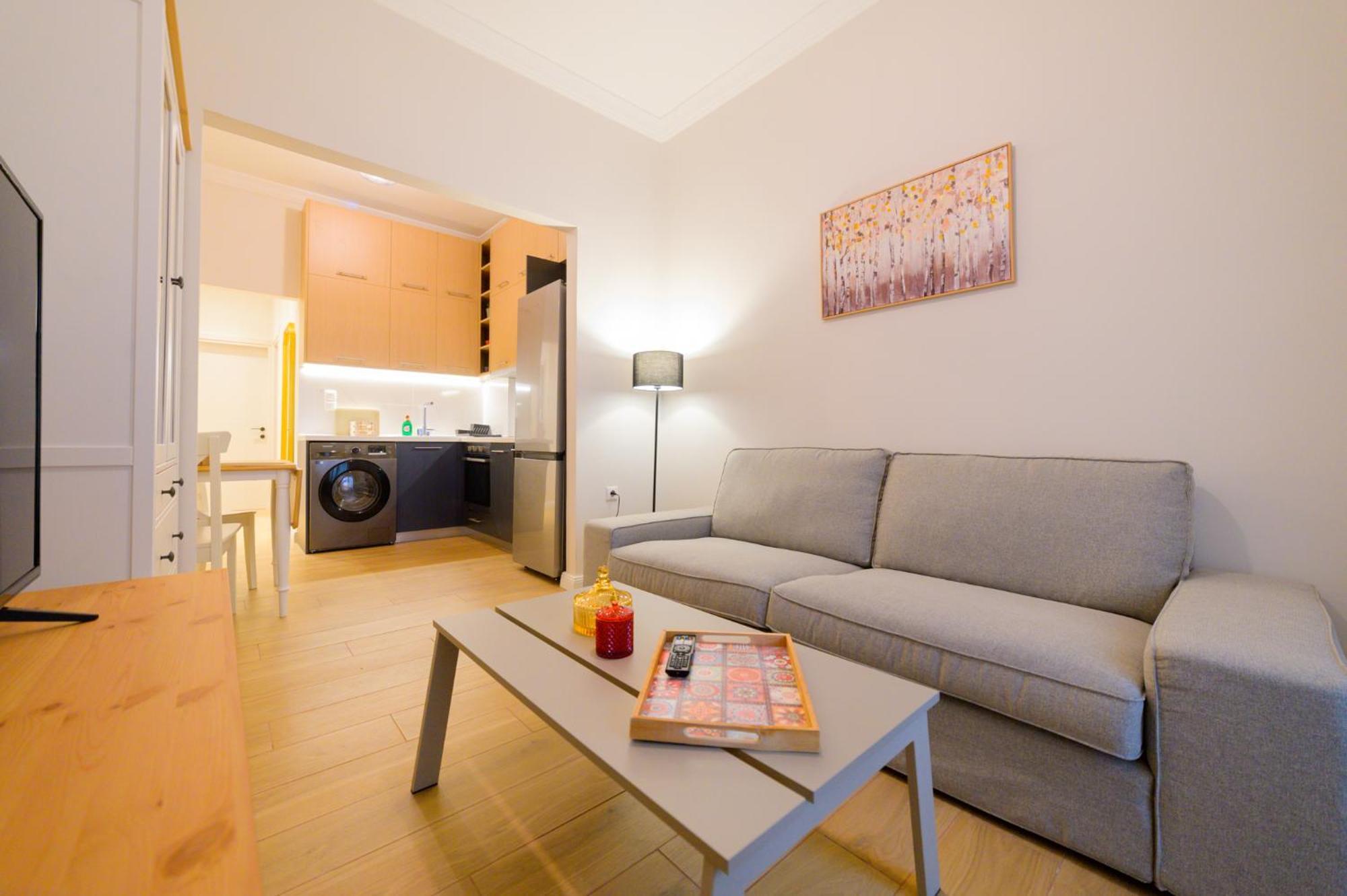New Modern 2Nd Floor Apartment Thessaloniki Exterior photo