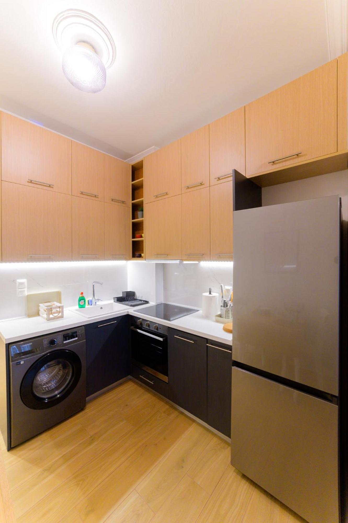 New Modern 2Nd Floor Apartment Thessaloniki Exterior photo
